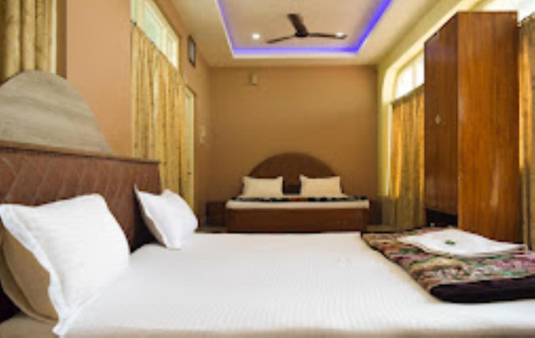 בובנשוואר Hotel Gouri Cottage Odisha מראה חיצוני תמונה